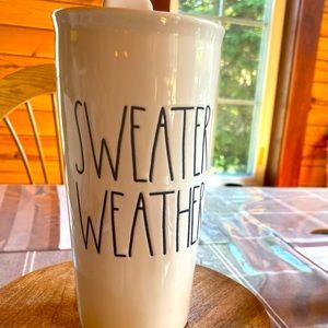 Rae Dunn ceramic coffee mug with lid